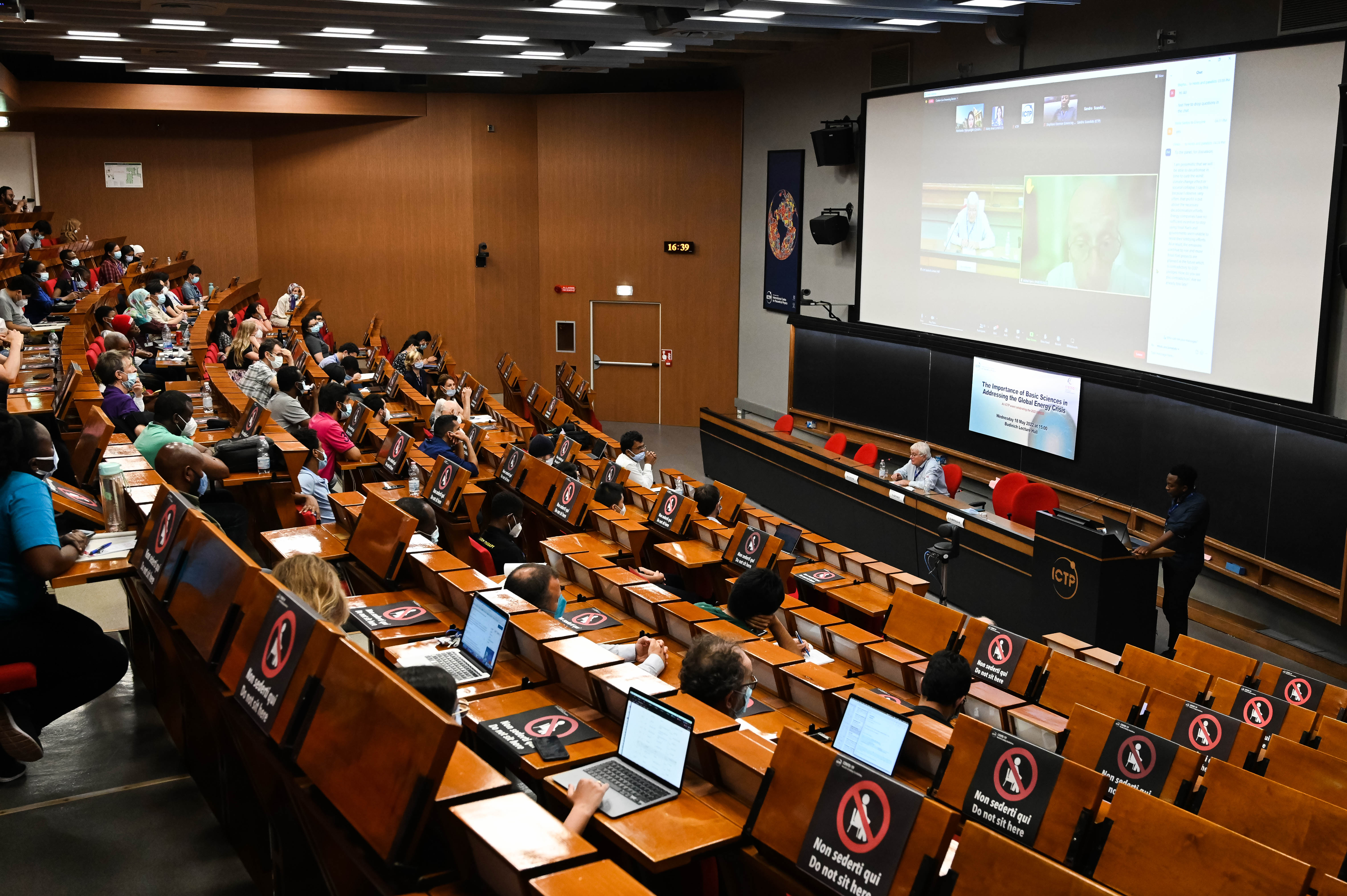 Richard Catlow at ICTP