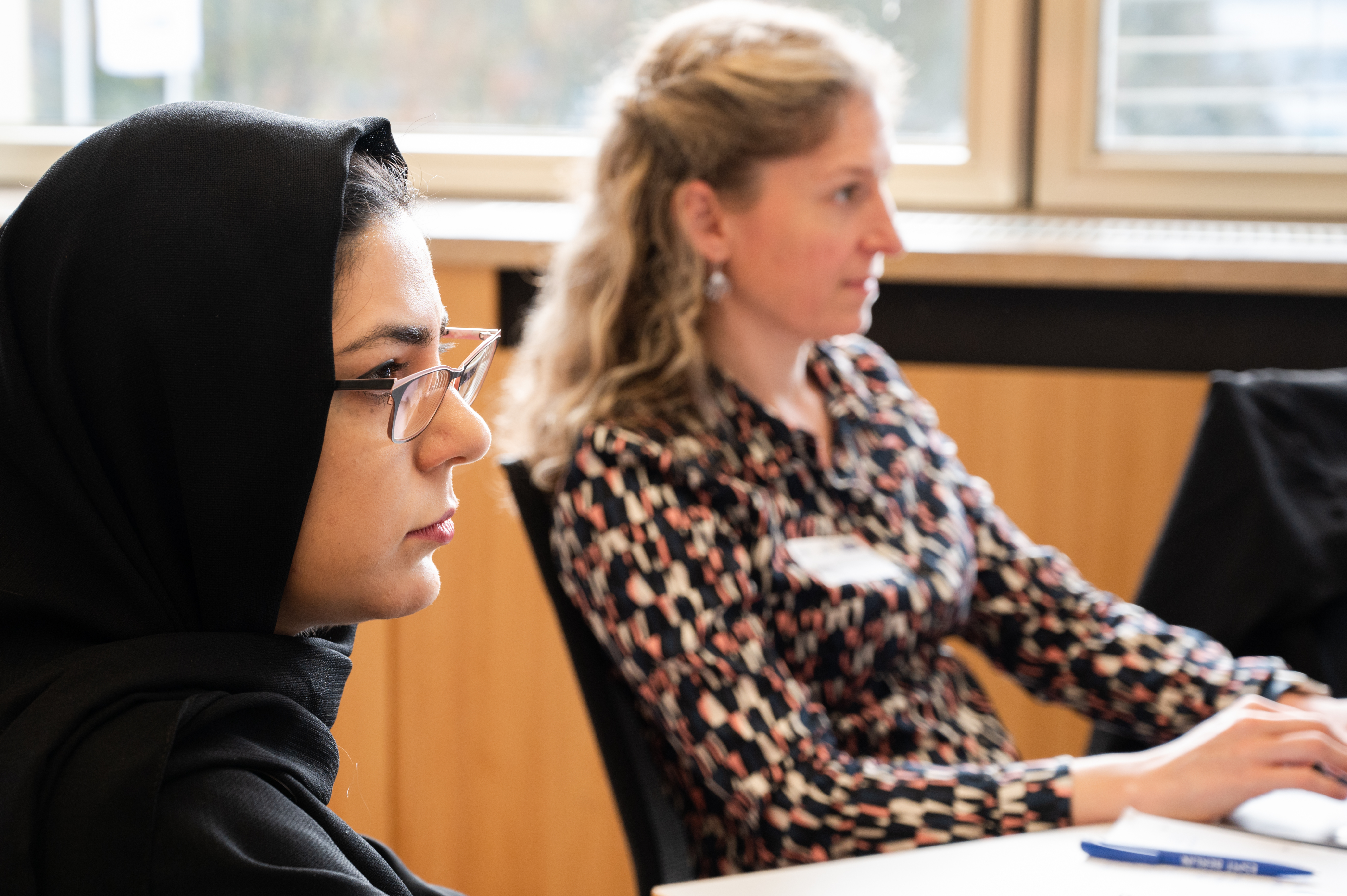 Kosar Asnaashari (left) and Sarah McGuinness (photo: G. Ortolani/IAP)