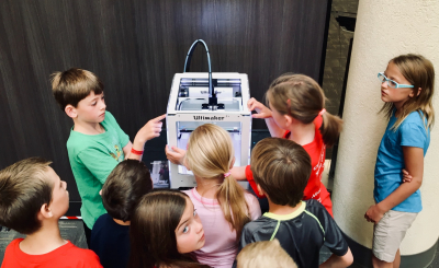 children and 3d printer