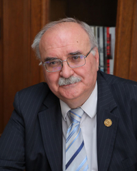Zoran Knežević Zoran Knežević